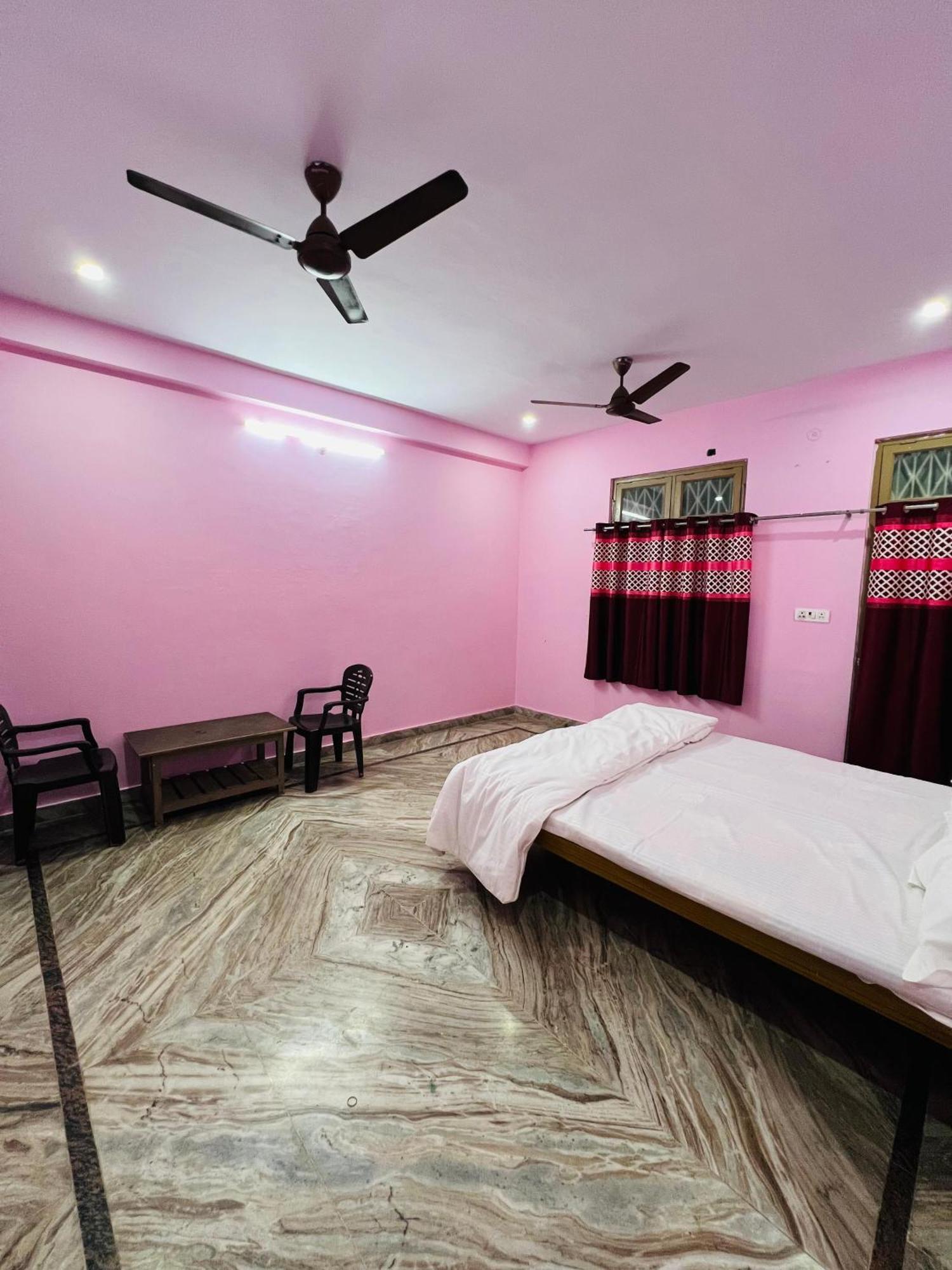 Annapurna Homestays Varanasi Exteriör bild